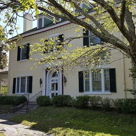 Morehead Manor Bed And Breakfast Durham Esterno foto