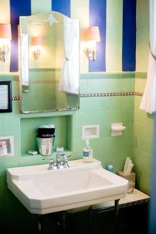 Morehead Manor Bed And Breakfast Durham Esterno foto