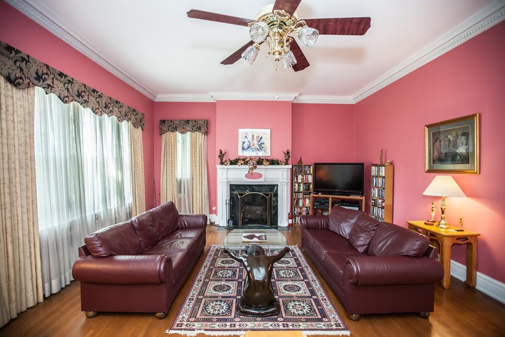 Morehead Manor Bed And Breakfast Durham Esterno foto