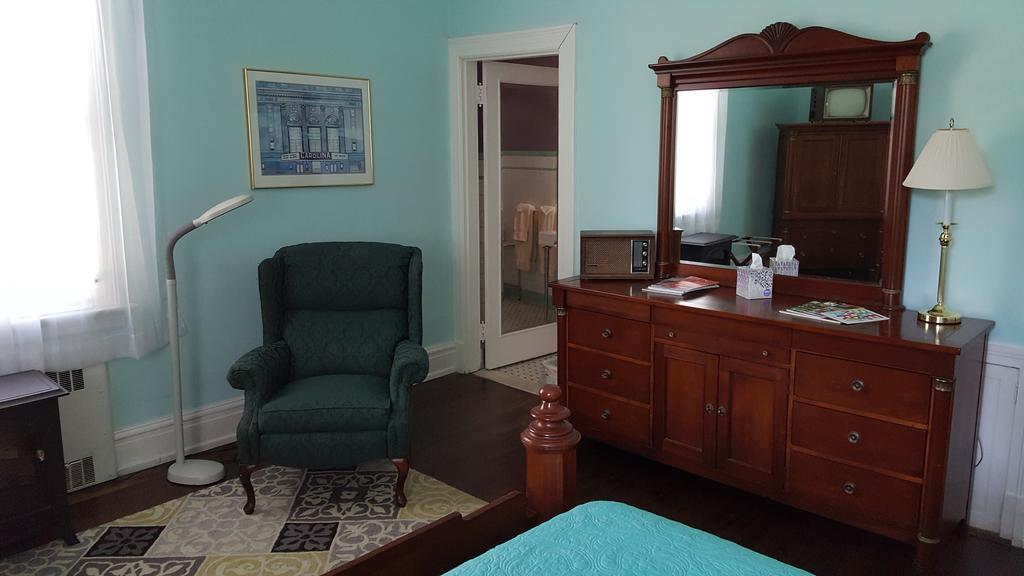 Morehead Manor Bed And Breakfast Durham Esterno foto
