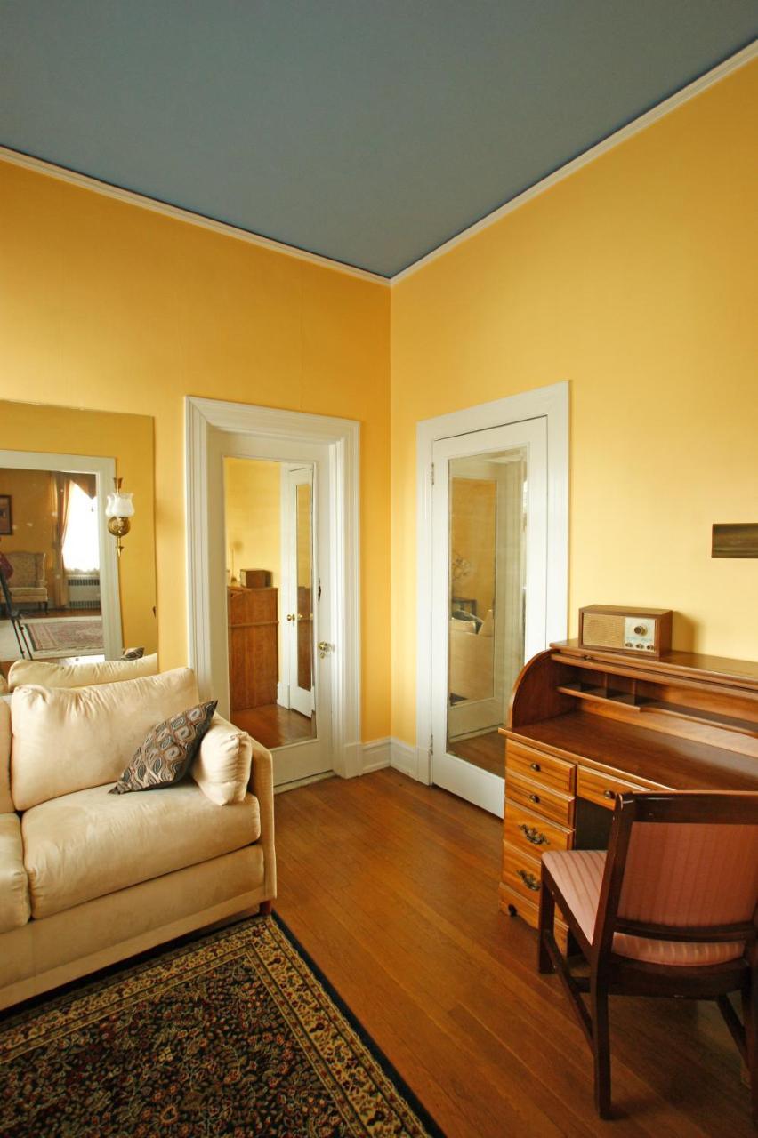 Morehead Manor Bed And Breakfast Durham Esterno foto