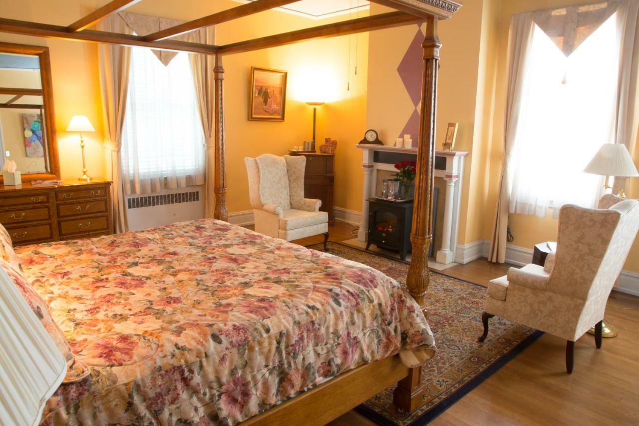 Morehead Manor Bed And Breakfast Durham Esterno foto